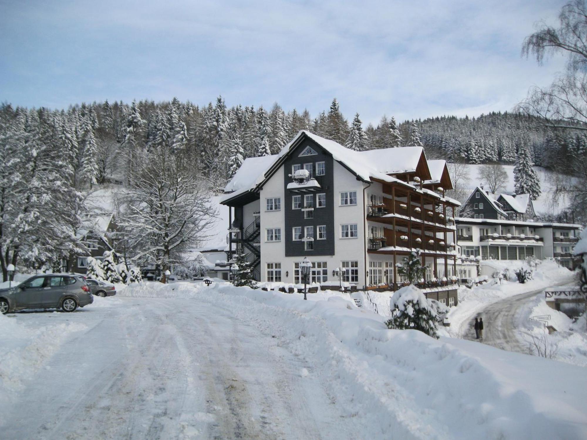 Land- Und Kurhotel Tommes Nordenau Exteriér fotografie